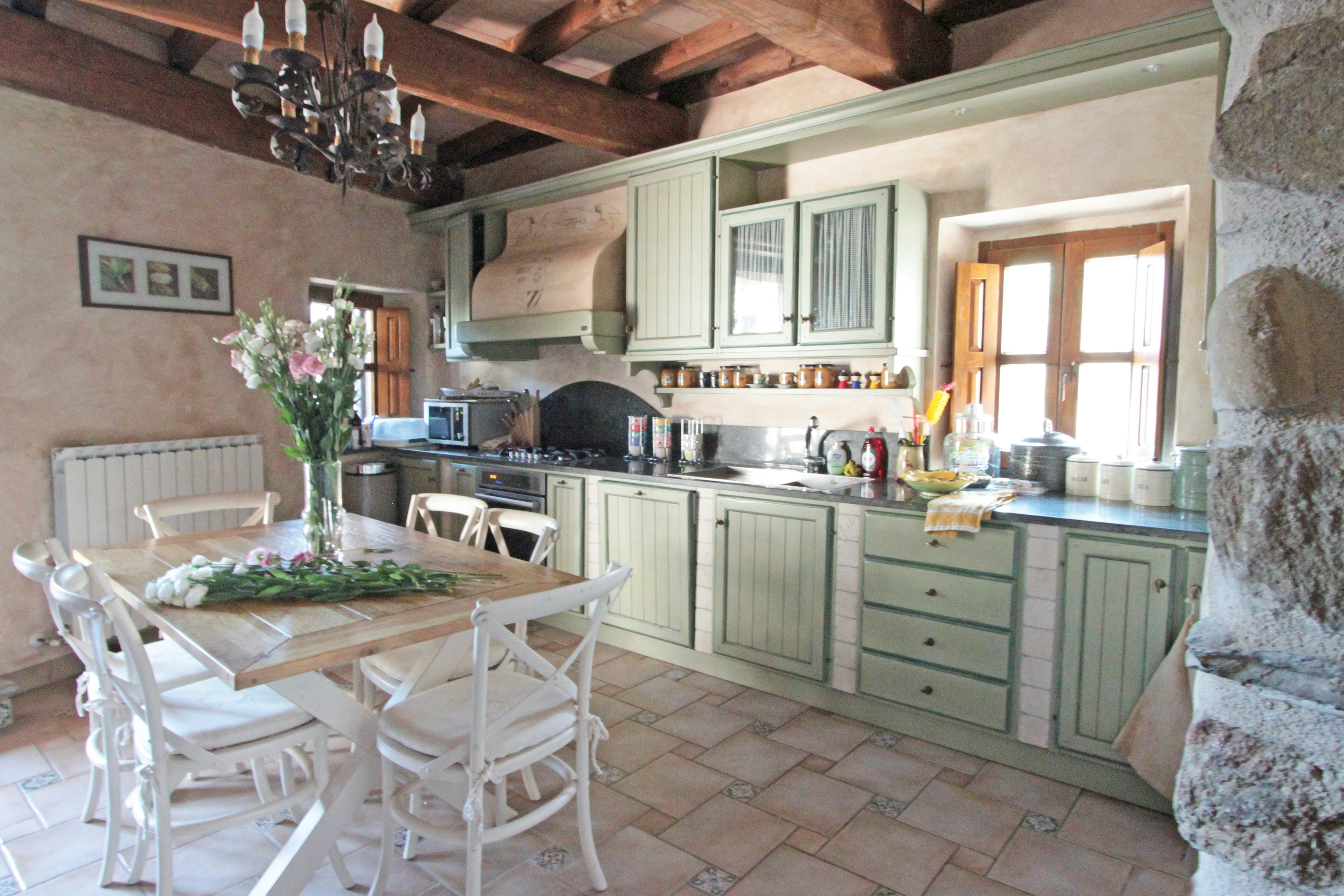 How to warm the ceiling and the loggia of a private house How to warm the ceiling and the loggia of a private house
